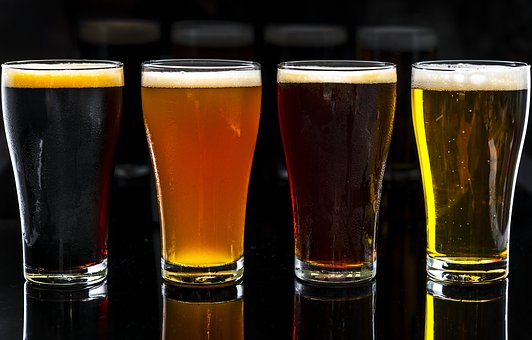 Czy piwo można traktować jak napój? alcohol 3814913 340 1 - Czy piwo można traktować jak napój?